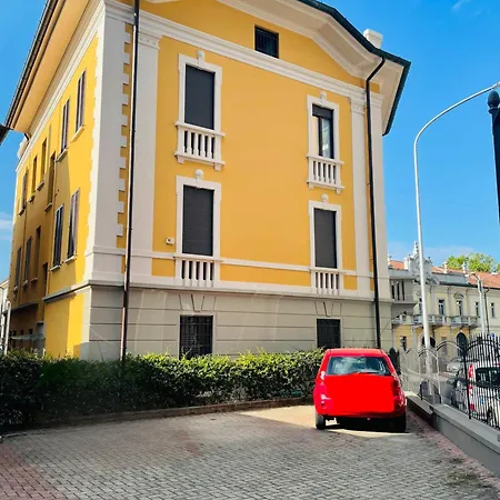 By Maggiore - Malpensa Mpx - Leonardo Academy Appartement Sesto Calende